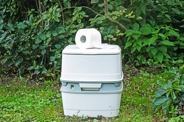 Best Portable bathroom rental  in Manteno, IL