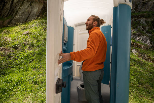 Best Luxury portable toilet rental  in Manteno, IL